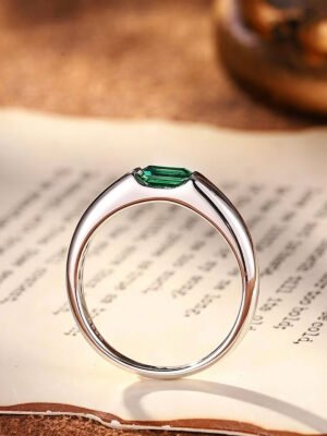 Emerald Gem Sterling Silver Minimalist Ring