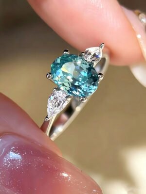 Blue Paraiba Pigeon Egg Oval Ring1.5 Ct