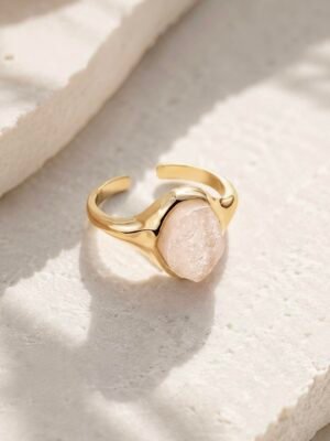 Vintage Romantic Rose Quartz Natural Raw Stone Gold Ring